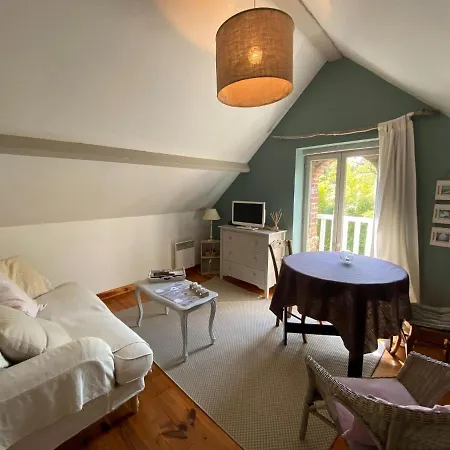 Near Alabaster Coast Beaches * Ganzeville